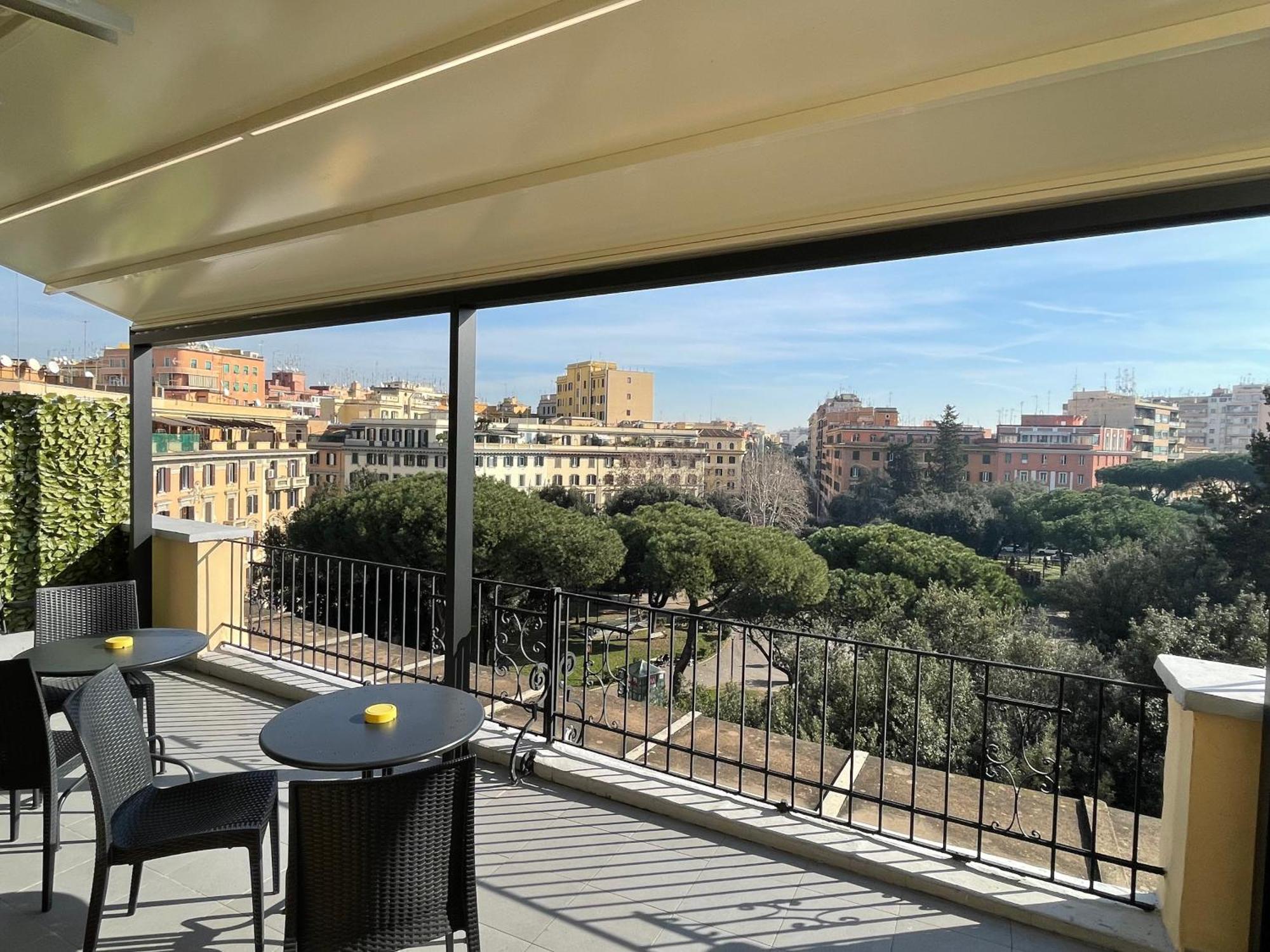 Re Di Roma Rooftop Extérieur photo